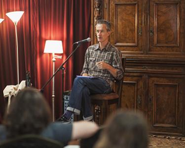 Writing and the Politics of Everyday Life Writing and the Politics of Everyday Life