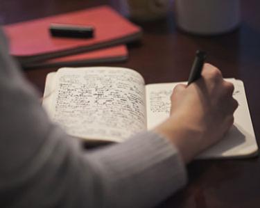 4-Week: Creative Nonfiction 101 4-Week: Creative Nonfiction 101