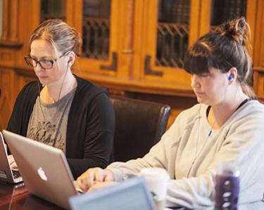 Rooting Out the Poem: Ecopoetics, Persistence, and Apocalyptic Thinking Rooting Out the Poem: Ecopoetics, Persistence, and Apocalyptic Thinking